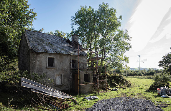 Near Rathneeska